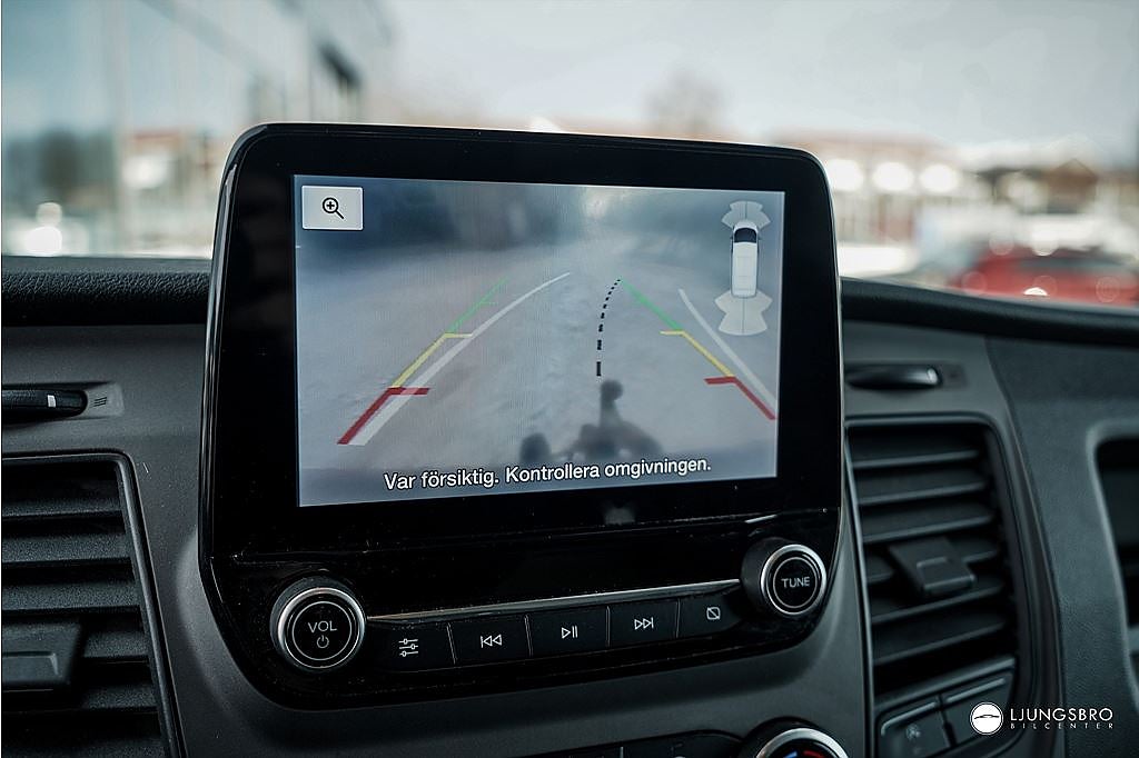 Ford Transit Custom 300 2.0 EcoBlue130hk