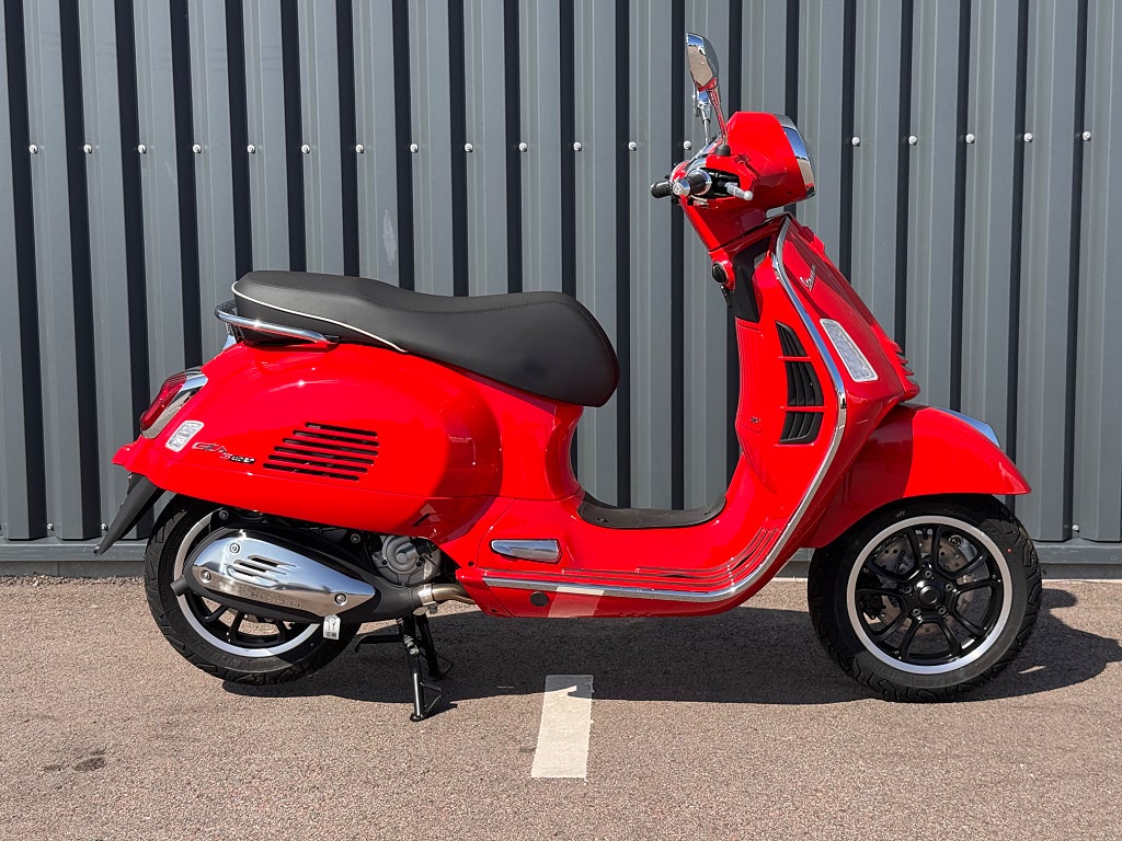 Vespa GTS Super 310 
