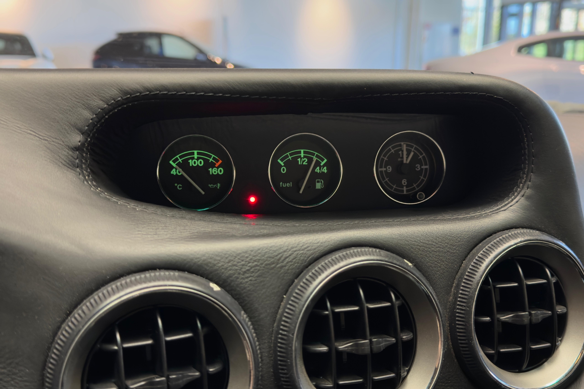 Ferrari 550 Maranello 5.5 V12 485hk 1998 - miniatyr 38