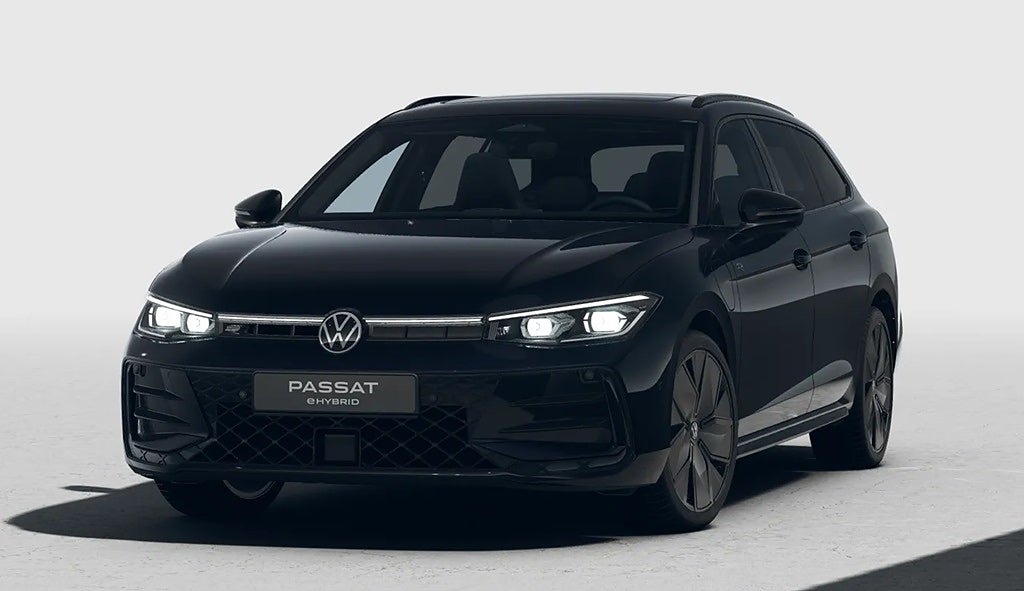 Volkswagen Passat EHYBRID 272 R-LINE Snabb leverans