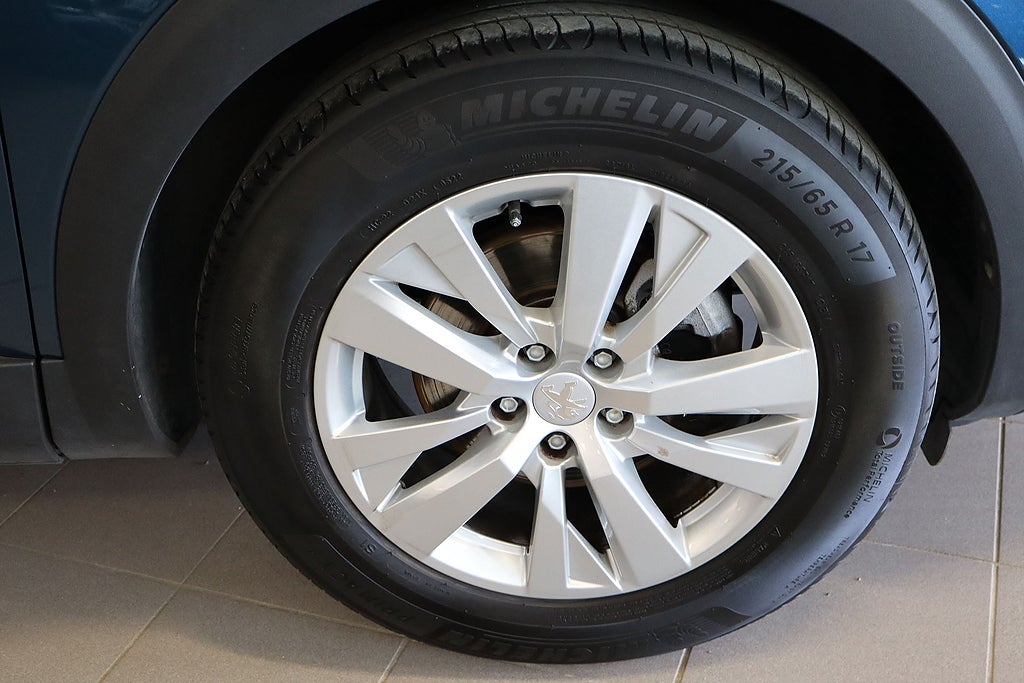 Bild på Peugeot 3008 Active Pack 1.2 PT 130hk - B-KAMERA, CARPLAY