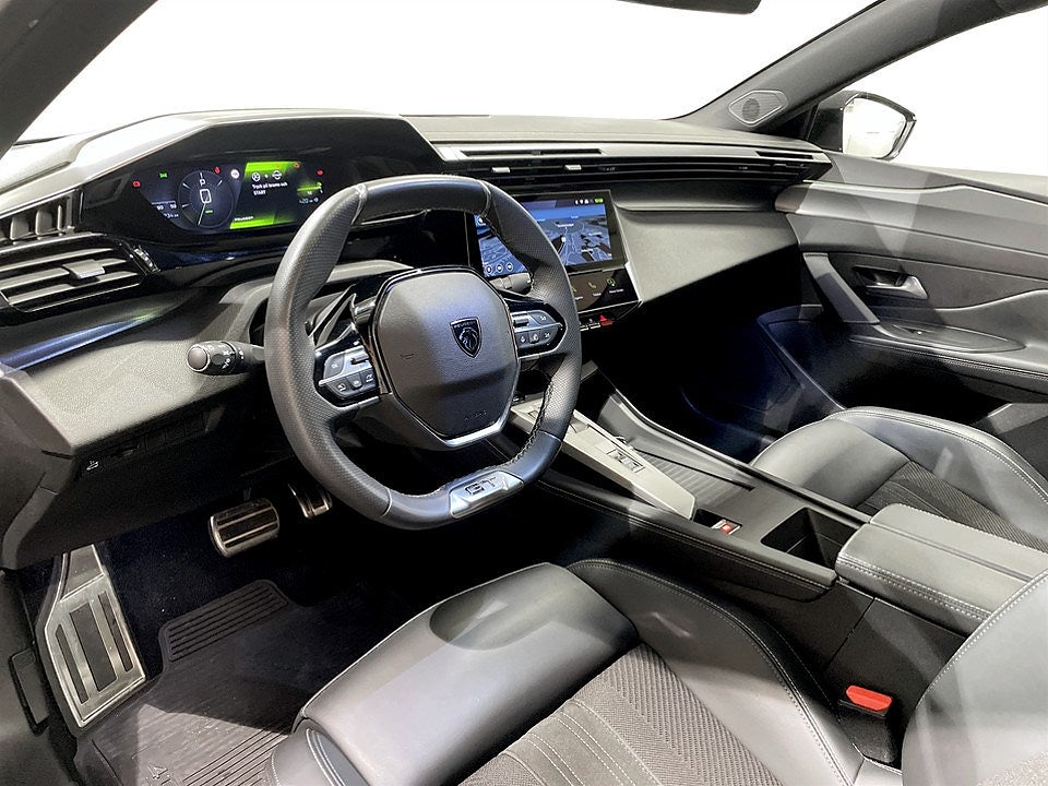 Bild på Peugeot 408 GT 1.2 PT 130hk Aut - 360-KAMERA, ELSTOL