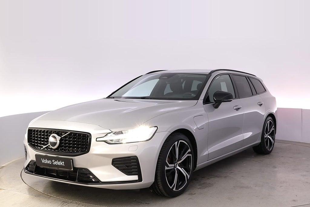 Volvo V60 Recharge T6 Plus Dark **SELEKT** DRAG