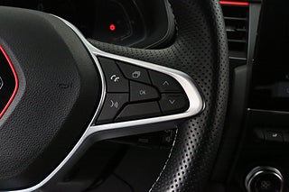 SUV Renault Arkana 18 av 27