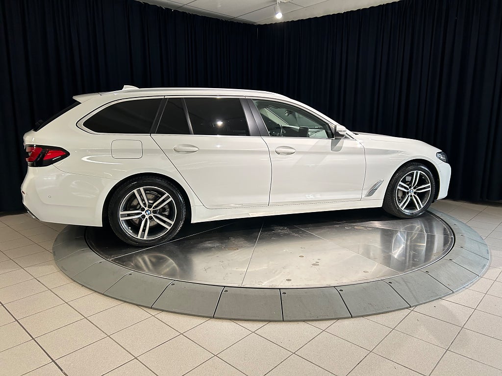 BMW 530e 2021 - miniatyr 10