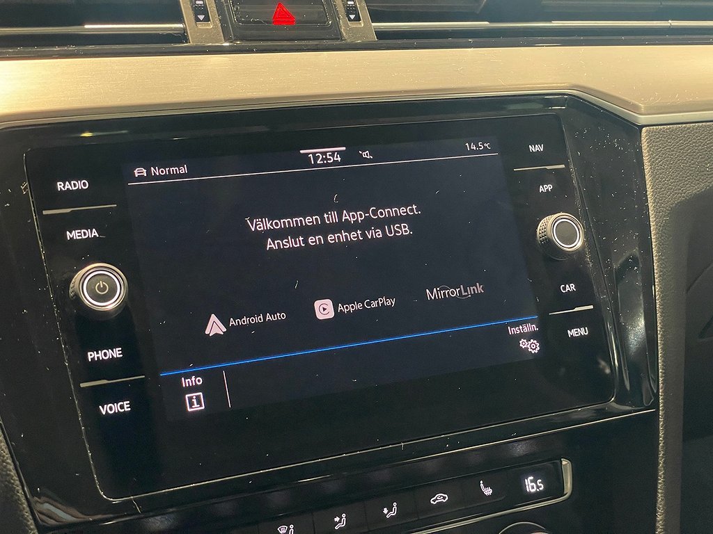 Volkswagen Passat Alltrack | 4WD | Värmare | Drag | Navi 2020