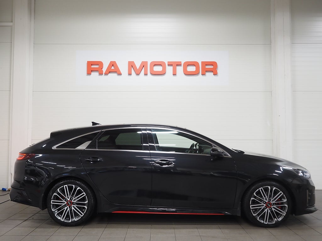 Kia ProCee'd GT 1.6 T GDI DCT 204hk Pano Navi Kamera ACC 2020