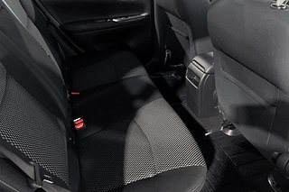 Halvkombi Nissan Pulsar 7 av 18