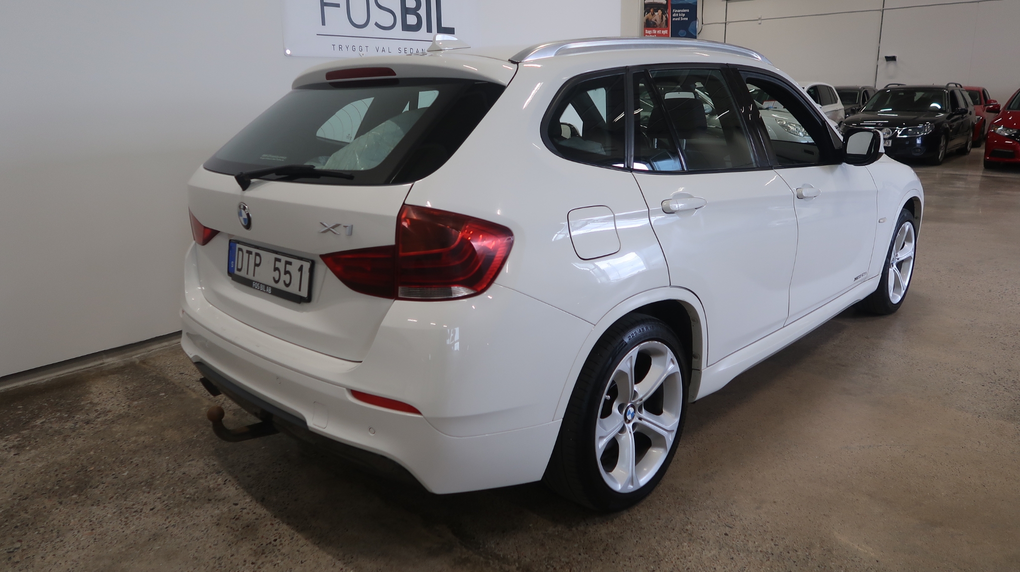 BMW X1 xDrive20d M Sport 2011, kuva 4/47