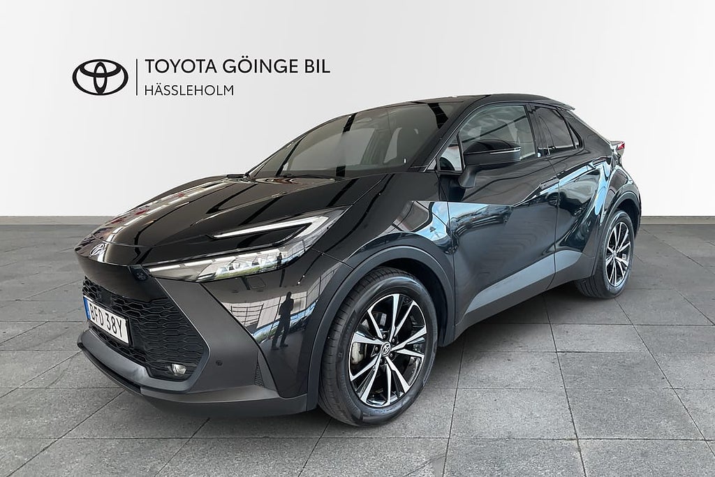 Toyota C-HR 1,8 Style Apple Carplay, Navi