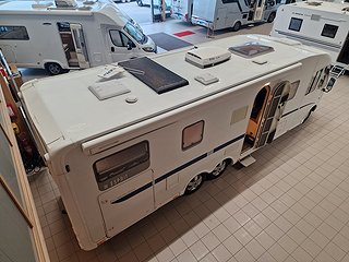 Husbil-integrerad Dethleffs I-7870 4 av 17