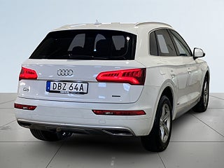 Audi Q5 40 TDI Quattro S Tronic Drag Värmare Psens S&V-hjul – bild 5