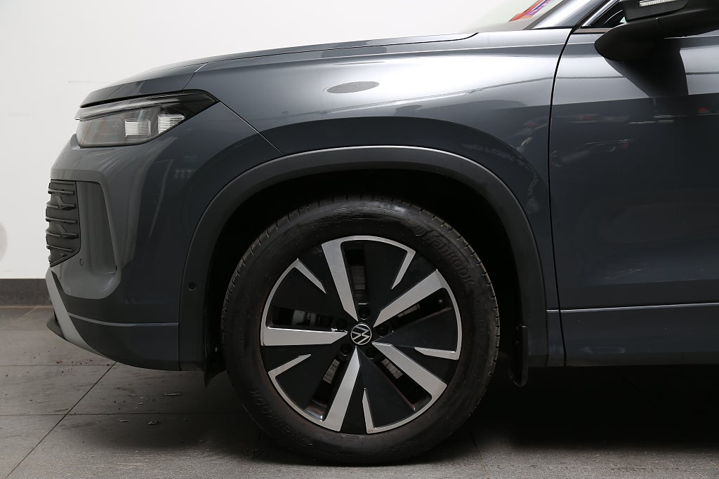 Volkswagen Tayron 1,5 eTSI Life EDT 7-Sits Värmare Drag VAT 2025