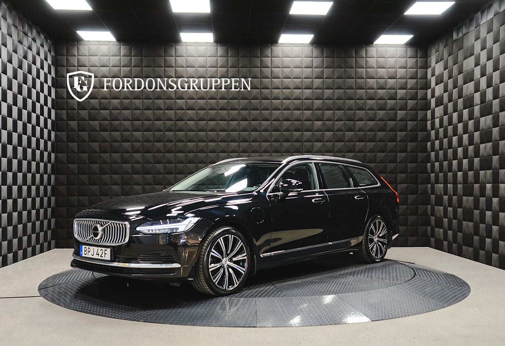 Volvo V90 Recharge T6 AWD Inscription / Läder / Drag / Kamera