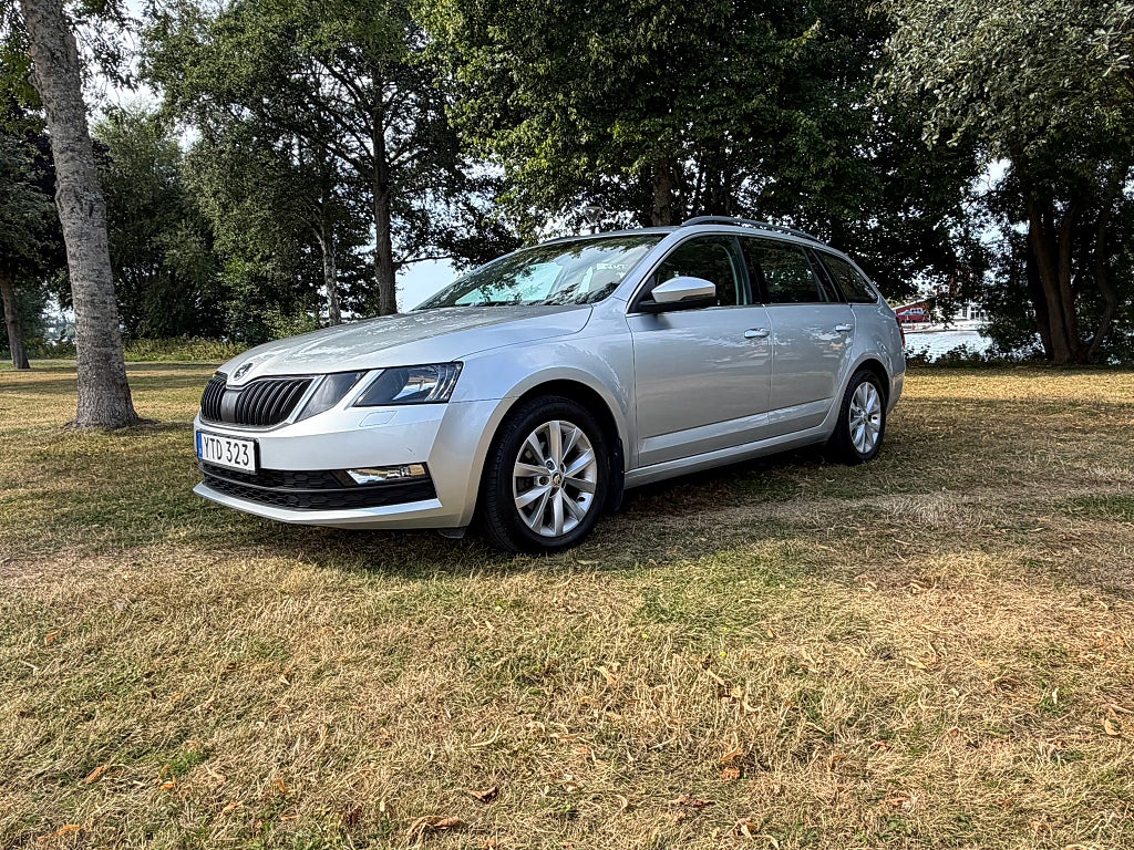 Skoda Octavia Kombi 1.6 TDI SCR Ambition Euro 6 , Dieselvärmare