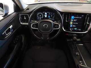 Kombi Volvo V60 13 av 17