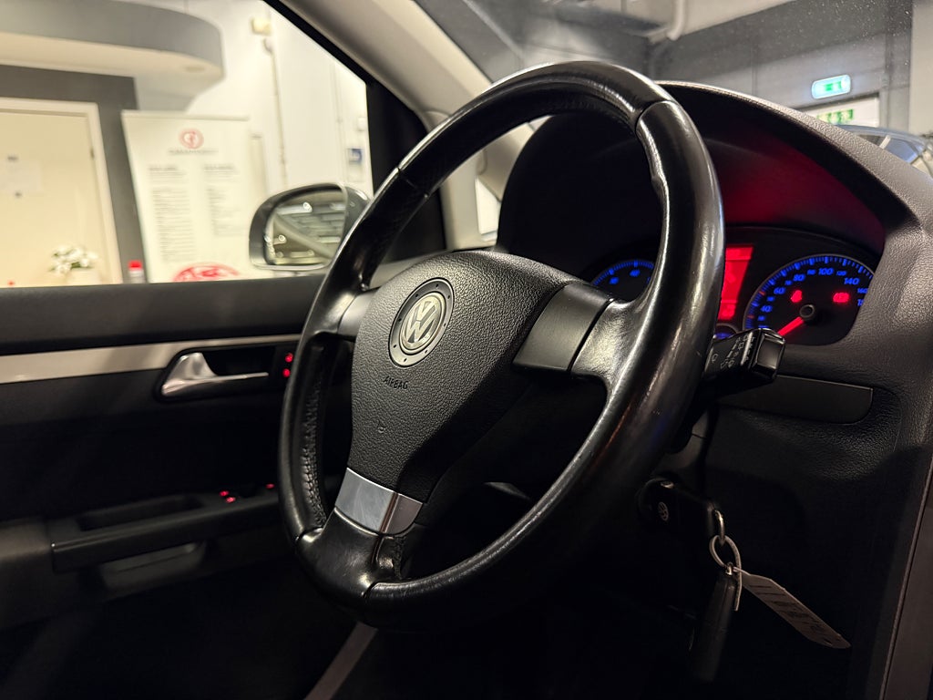 Volkswagen Touran 2008 - miniatyr 20