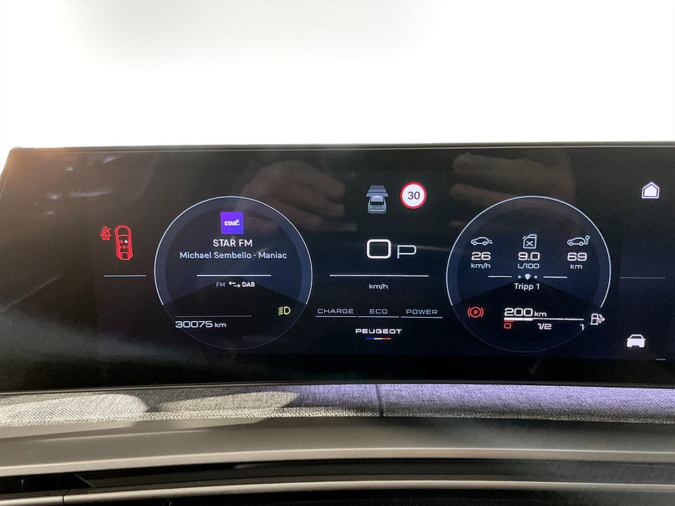 Bild på Peugeot 3008 GT Hybrid 145hk Aut PANO HIFI DRAG