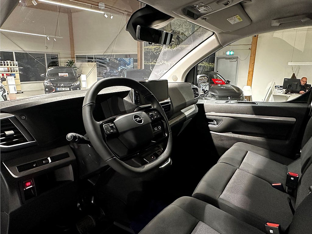 Bild på Opel Vivaro Elite 145hk Automat L2