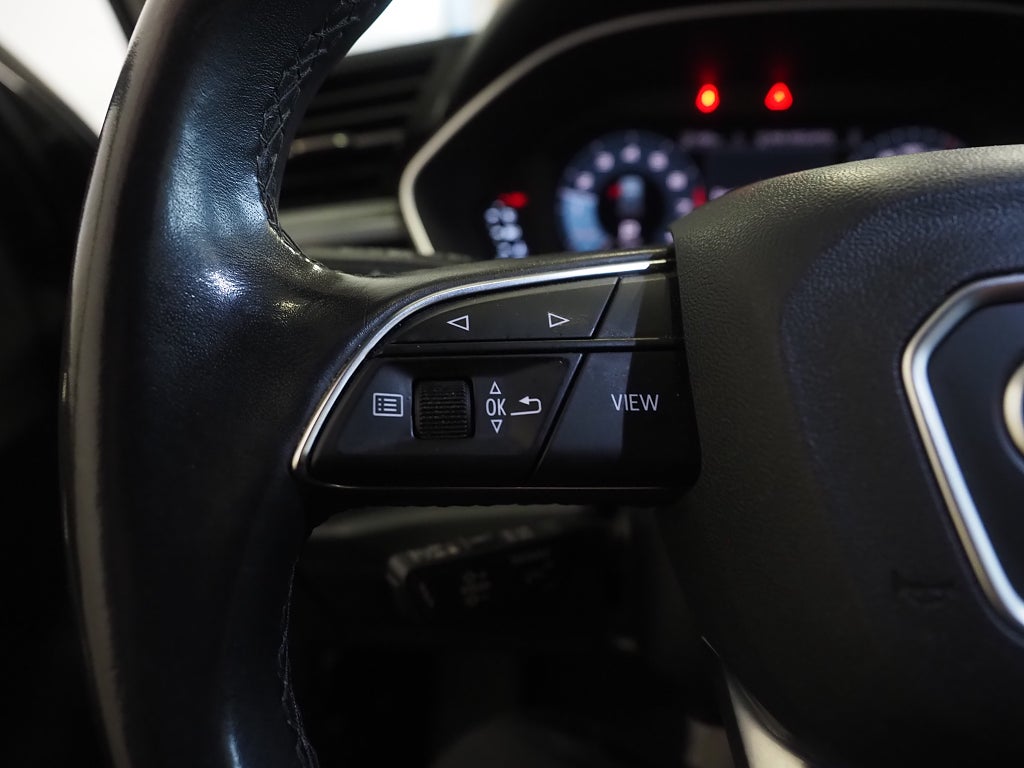 Audi Q3 35 TFSI 150hk MHEV Proline Adv |Drag|Värmare|Kamera| 2022