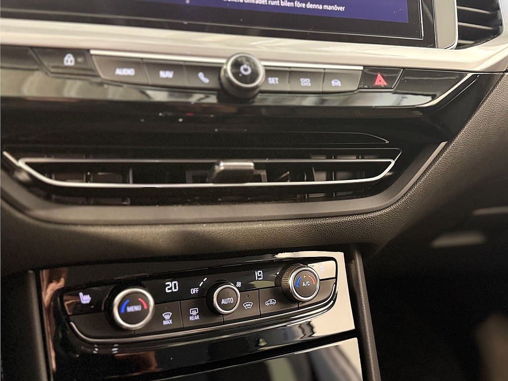 Bild på Opel Grandland Ultimate 1.2 Turbo 130hk Aut - B-KAMERA, CARPLAY, NAV