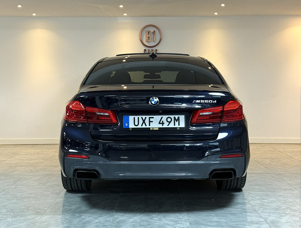 BMW M550D xDrive Sedan 400HK TAKLUCKA LASER HUD H/K 360° SE SPEC