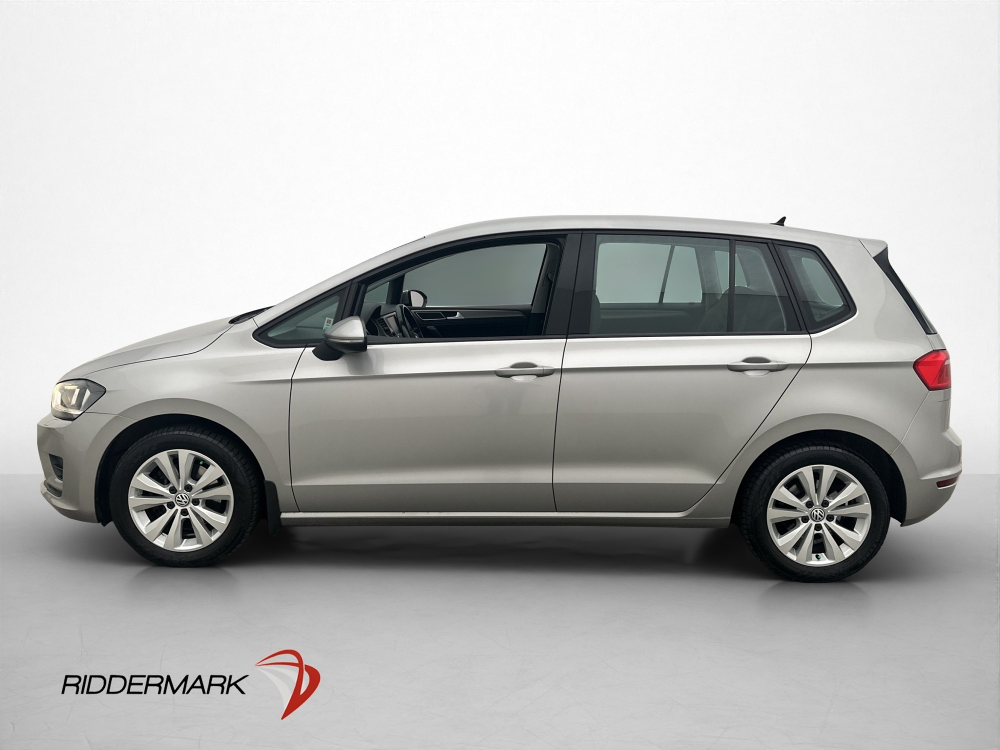 Volkswagen Golf 2015, kuva 5/10