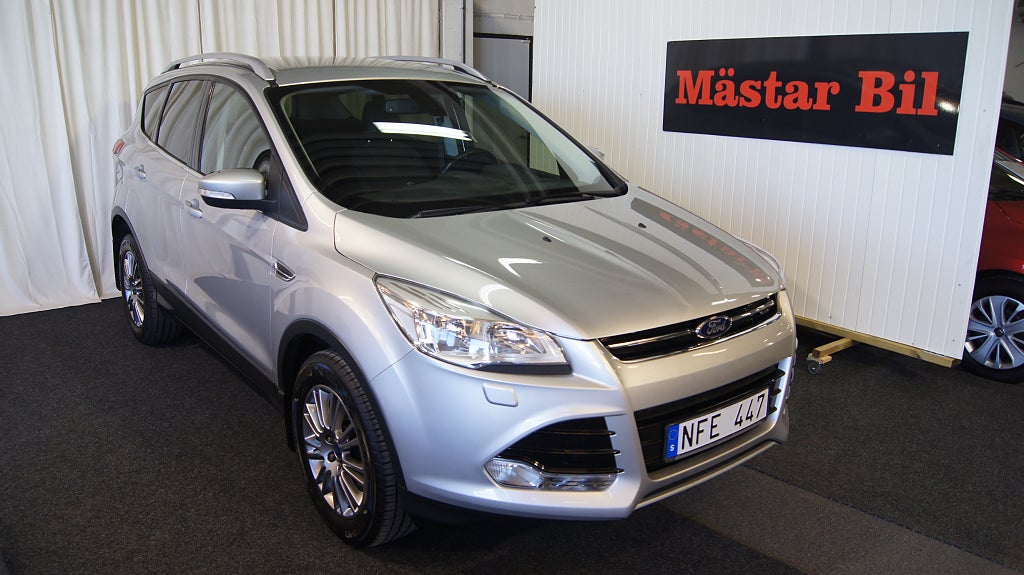 Ford Kuga 2.0 TDCi AWD Powershift Titanium Dragkrok 