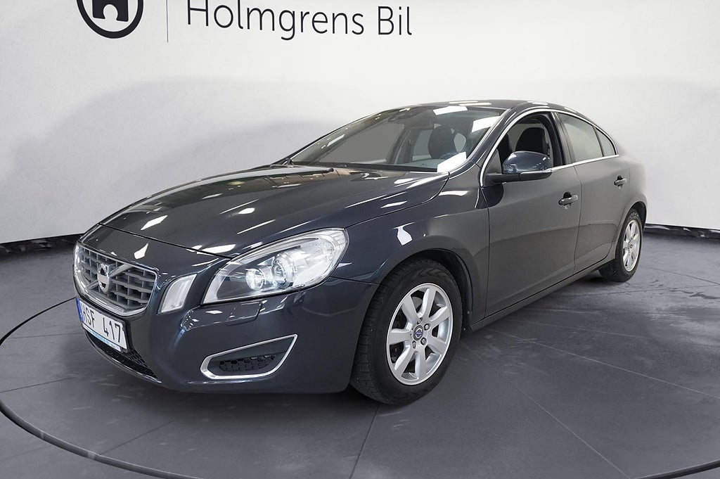 Volvo S60 1.6d Drive Momentum 115 hk Aut | Ränta 3,95%