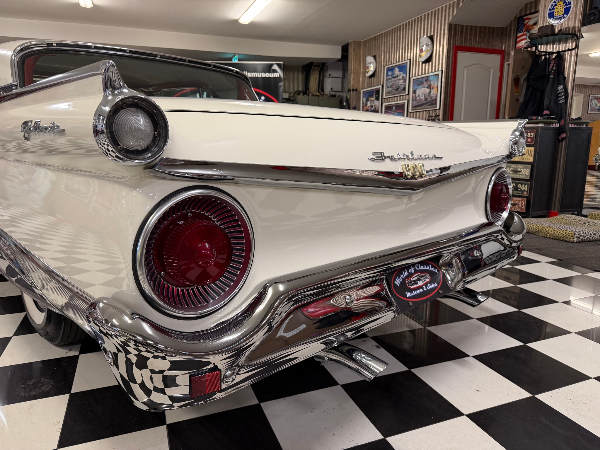 Ford Galaxie 500 Skyliner -59 1959, kuva 4/58