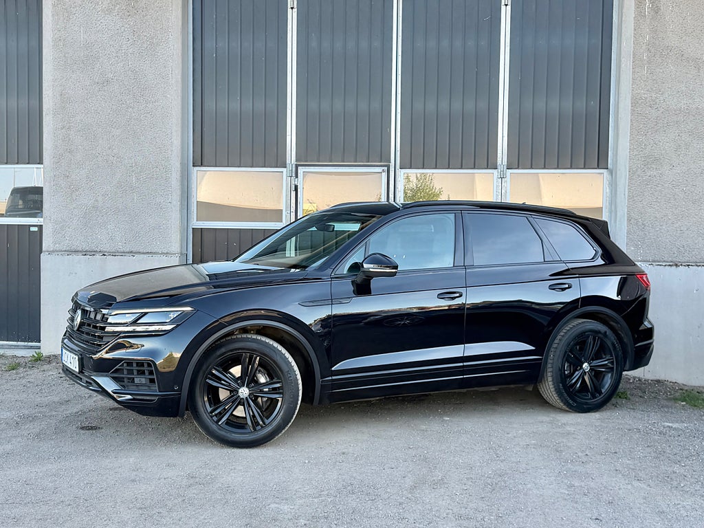 Volkswagen Touareg 3.0 V6 TDI 286HK 4Motion Executive Värmare kamera Drag 