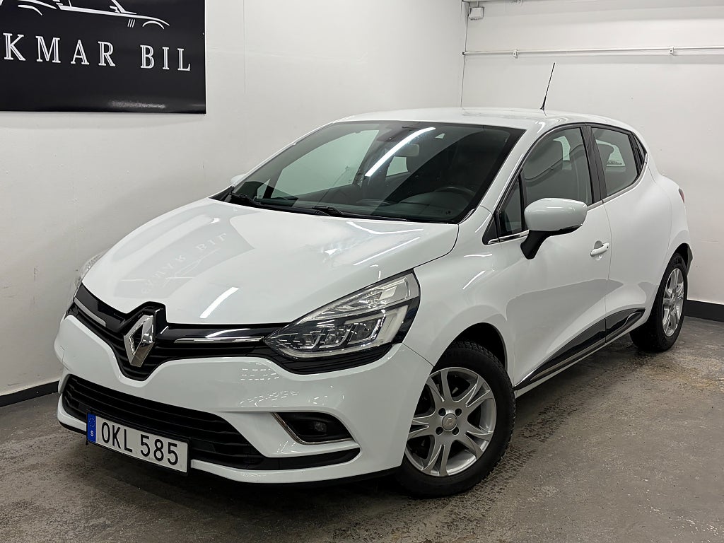 Renault Clio 0.9 TCe|P-sens|NAVI|Ny-bes|1-ägare