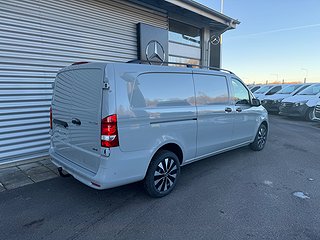 Transportbil - Skåp Mercedes-Benz Vito 13 av 23