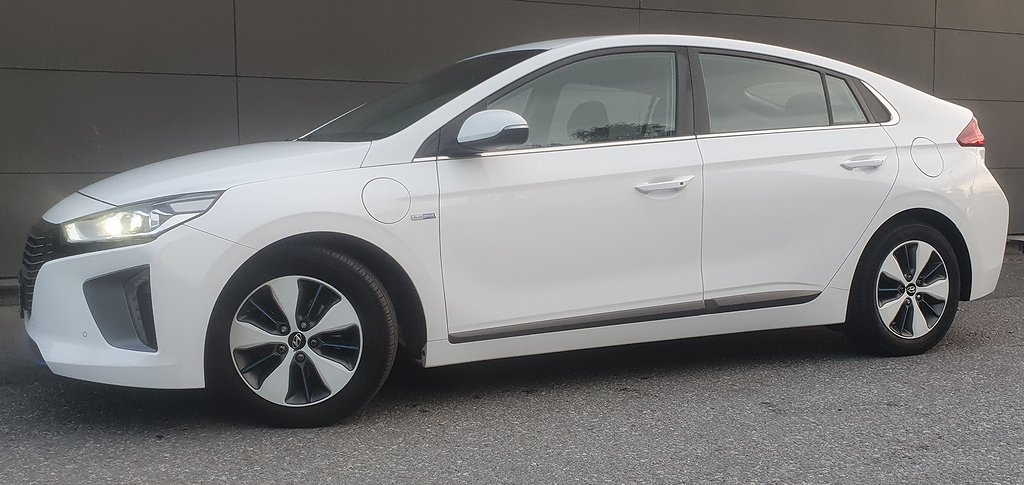 Hyundai IONIQ SÅLD