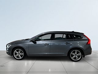 Volvo V60 D3 Business Edit Kamrem Bytt VoC Pvärm MoK Psens SoV – bild 4