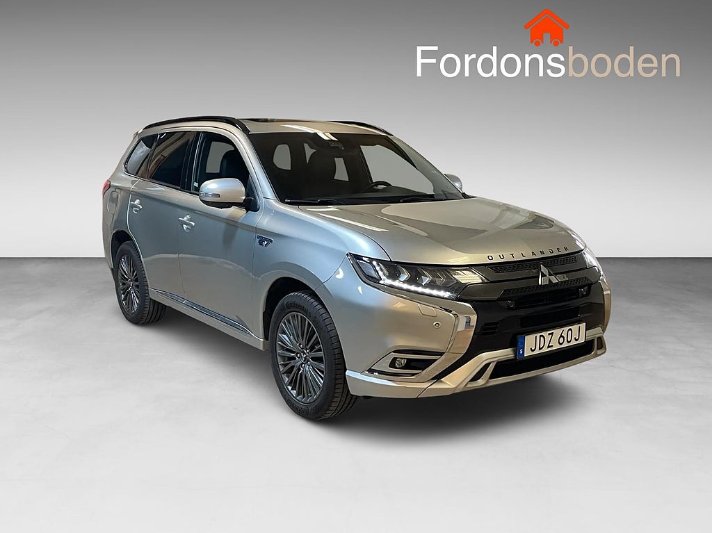 Mitsubishi Outlander PHEV CVT S-Edition Taklucka Drag Skinn B-Kamera 224hk