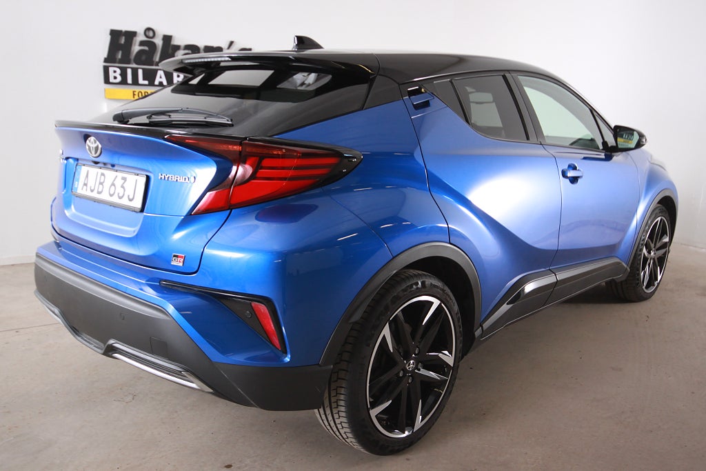 Toyota C-HR 2023 - miniatyr 2