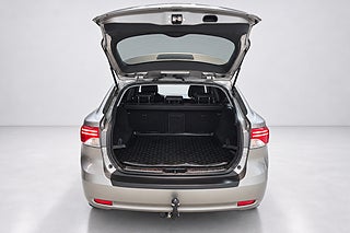 Toyota Avensis 2014 bild 8