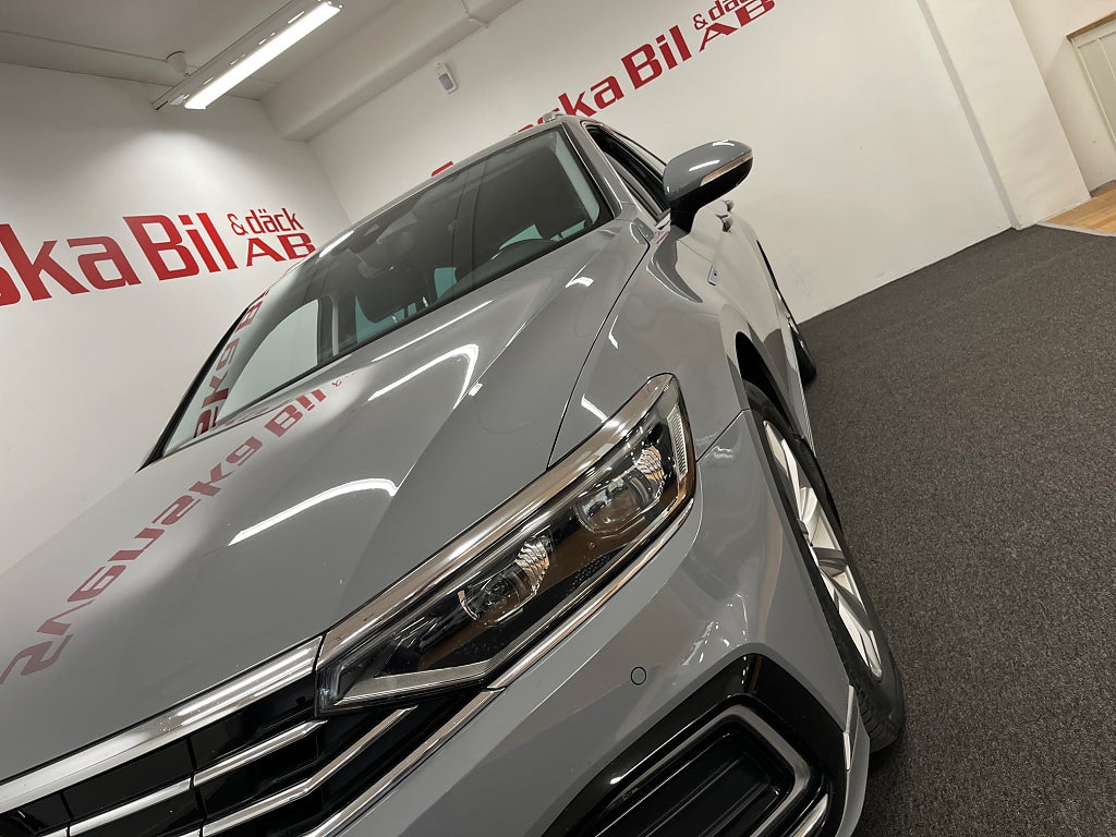 Volkswagen Passat 2023 - miniatyr 5