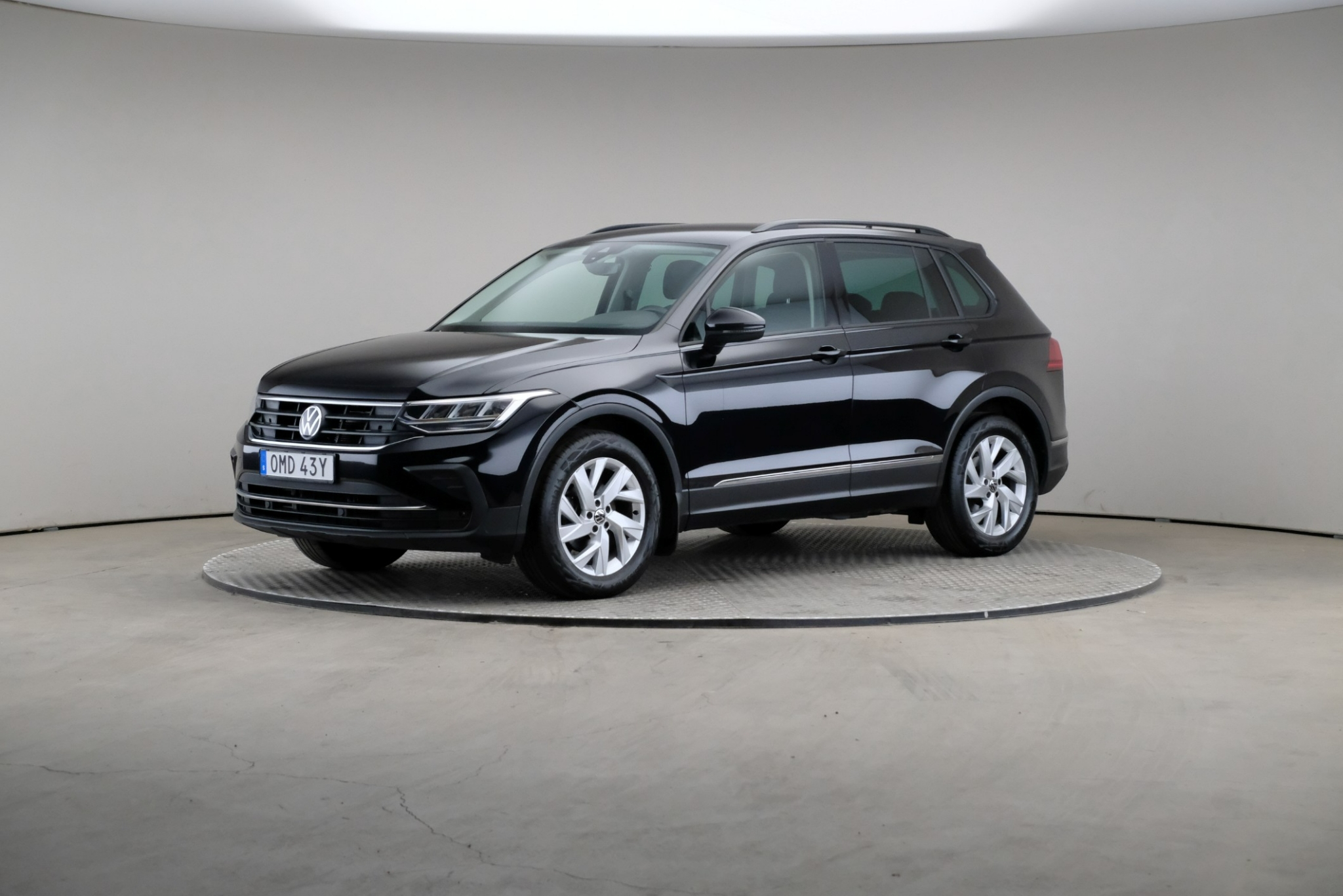 Volkswagen Tiguan 2023, bild 6/10