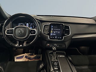 Volvo XC90 7-sits T5 AWD  R-Design S&V-/360/H/K/Pano/HUD/Carplay – bild 8