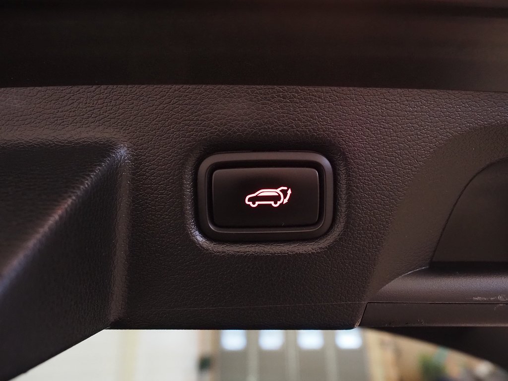 Kia ProCee'd GT 1.6 T-GDI DCT 204hk Navi JBL Kamera 2020