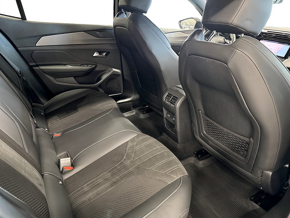 Bild på Peugeot 408 GT 1.2 PT 130hk Aut B-KAMERA NAVI