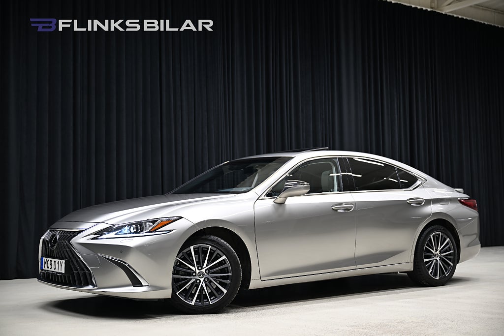 Lexus ES300h 300h 218HK Automat|Taklucka|LED||Lågmil|Leasbar|SeUtr!