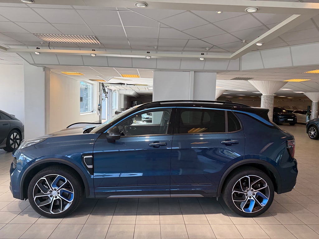 Lynk & Co 01 PHEV DCT Euro 6  Pano 360 Adap Farth Infinity BLIS 360