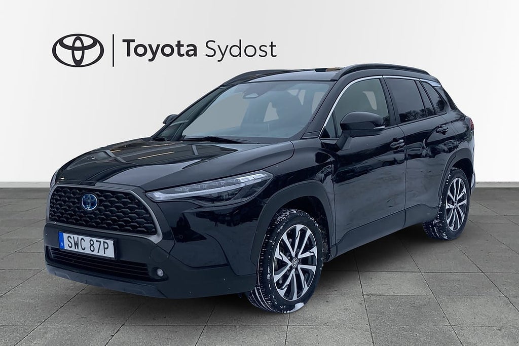 Toyota Corolla Cross Hybrid AWD-i 2,0 Style Pluspaket Drag