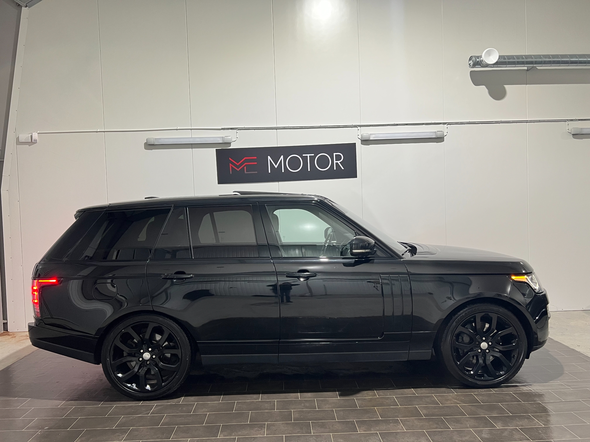 Land Rover Range Rover 2014, kuva 3/36