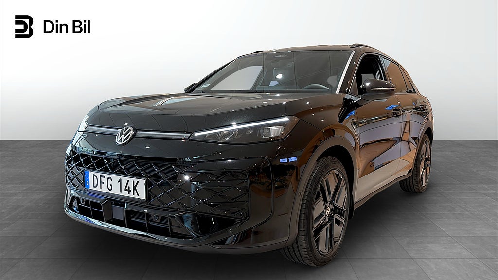 Volkswagen T-Roc R-LINE 1.5 ETSI 150 HK DSG7