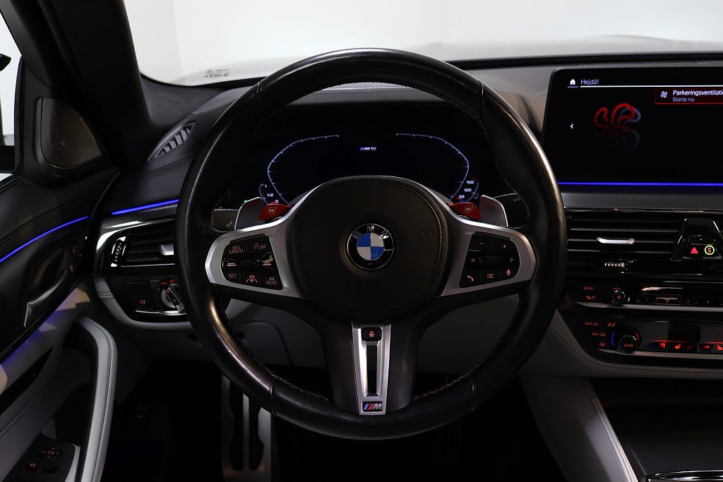 BMW M5 2022 - miniatyr 10