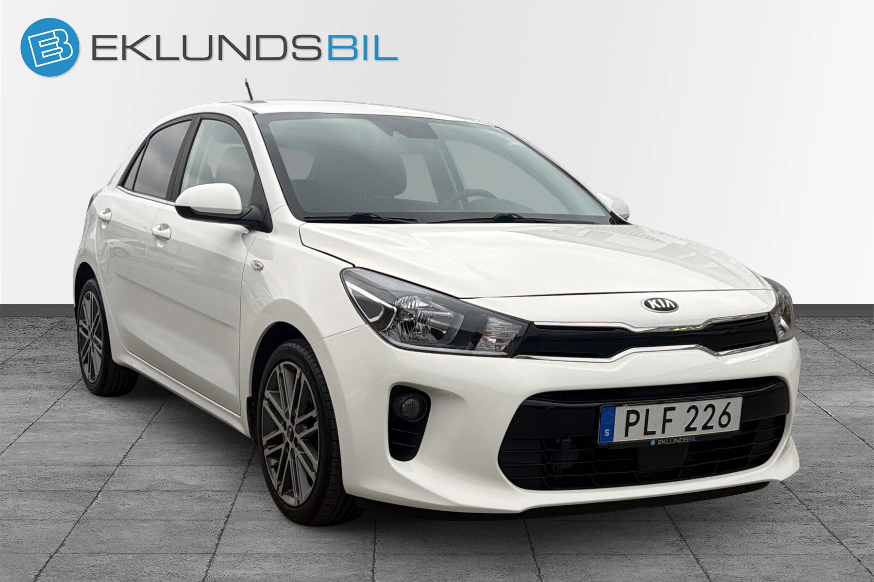 Kia Rio 1.2 CVVT GLS CarPlay Navi B-kamera 2017 - miniatyr 23